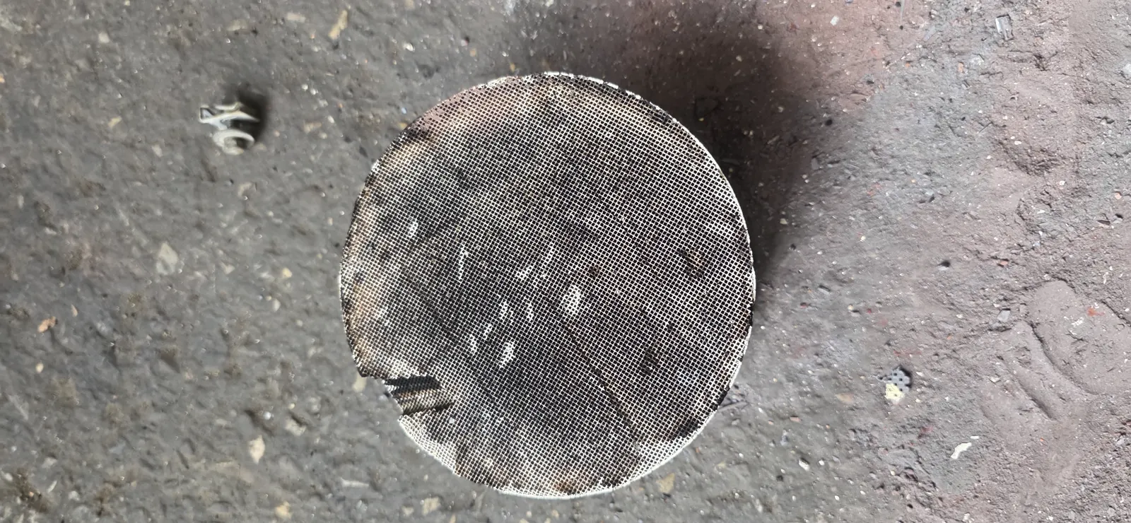 Filtro antiparticolato smontato dal veicolo